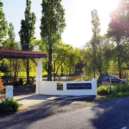 Hotel Domaine De L'etanchet *