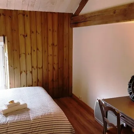 Hotel Domaine De L'etanchet *