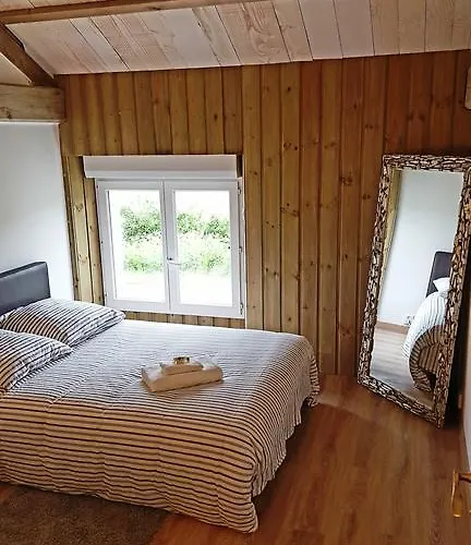 Domaine De L'etanchet Hotel